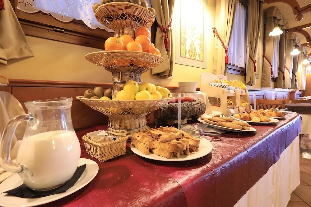 Aparthotel & Residence Palace Ponte Di Legno 3*,