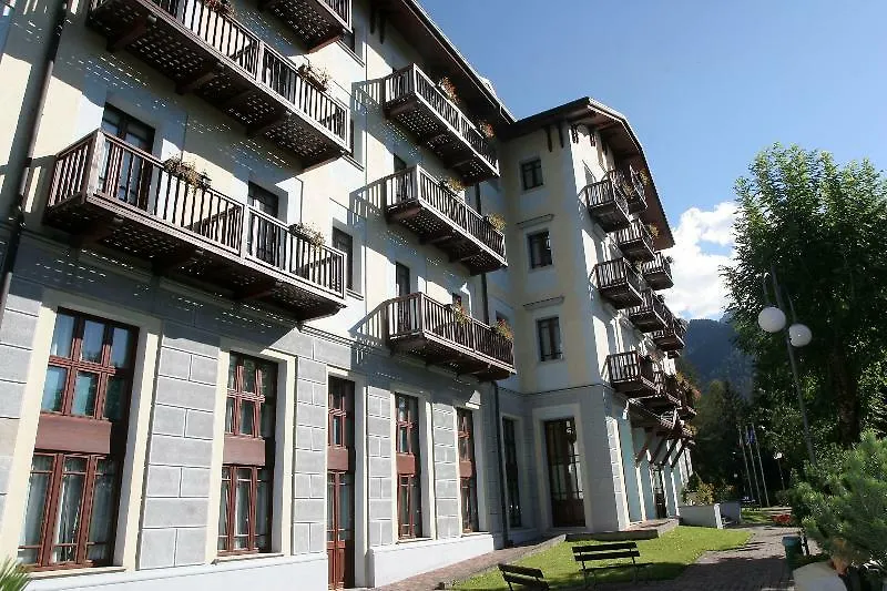 Aparthotel & Residence Palace Ponte Di Legno Resort