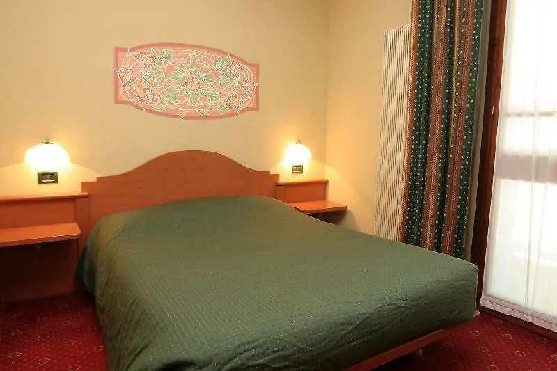 *** Resort Aparthotel & Residence Palace Ponte Di Legno Italy