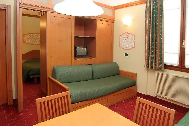 Aparthotel & Residence Palace Ponte Di Legno Italy