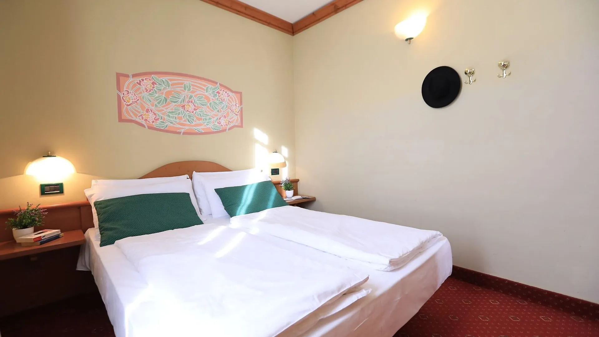 Aparthotel & Residence Palace Ponte Di Legno Italy