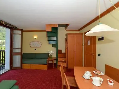 Aparthotel & Residence Palace Ponte Di Legno 3*,